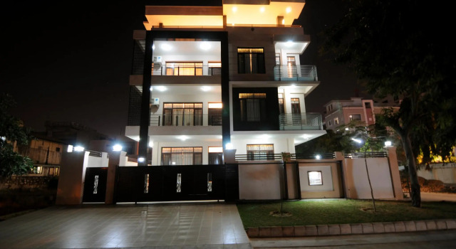 Geetanjali Luxury Suites, Забронировать Отель Отели штата Раджастхана с парковкой, Парковка