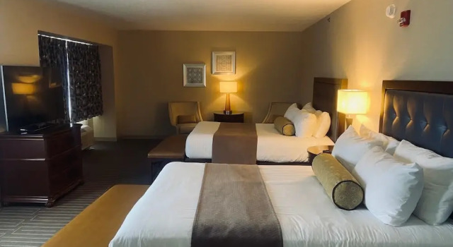 Четырёхместный номер Standard Mountaineer Casino Resort