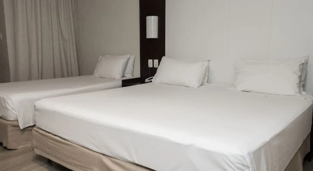 Трёхместный семейный номер Standard Master Express Moinhos de Vento