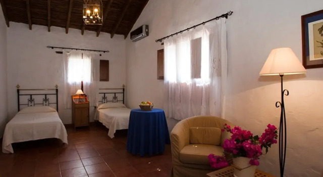 106067 - House in Santa Lucía de Tirajana, Buchen Sie Hotel Santa Lucía Gran Canaria
