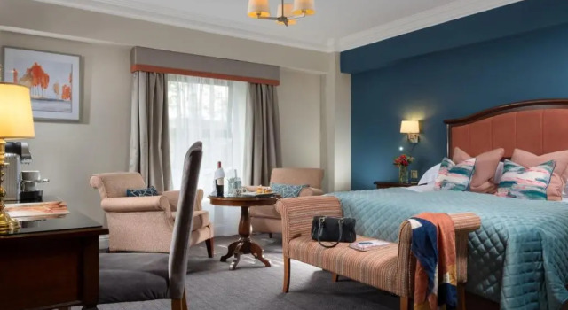 Номер Standard Killashee Hotel