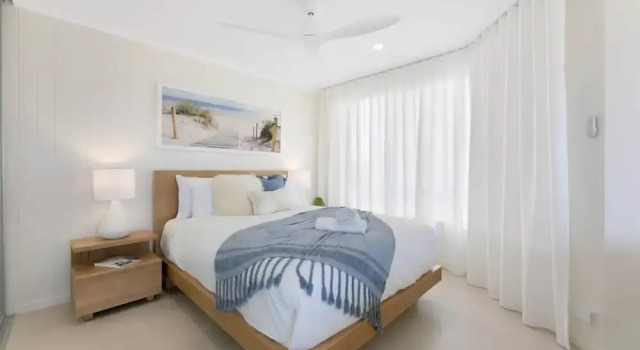Beachfront Studio With Balcony & Stunning Views, Book Lejlighed Hoteller i Gold Coast med parkering, nær Bilinga Beach, Parkering