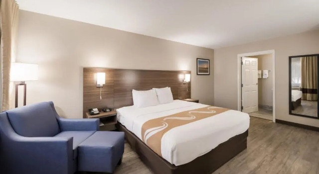 Standard Zimmer Quality Inn