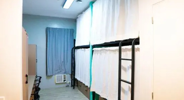Кровать в общем номере (мужской номер) The City Flats Sacred Heart