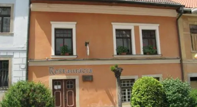 Chata u Janusa Fedorkin Jarok, Rezerwuj Hotel Hotele w Košický kraj z parkingiem, Parking