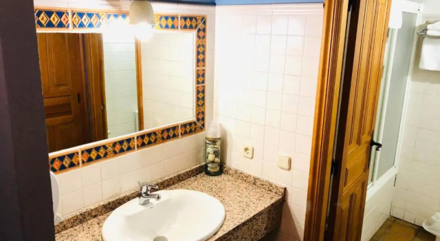 Двухместный номер Standard с балконом Hostal Posada La Panadera