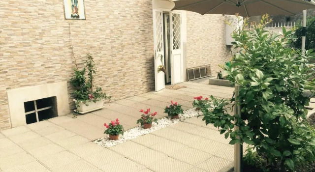 Коттедж c 1 комнатой Apartament Mirko