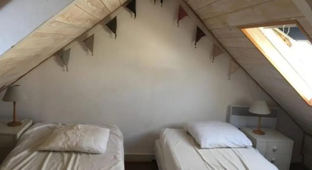 Maison Bangor, 5 pièces, 8 personnes - FR-1-418-17, Rezerwuj Hotel  