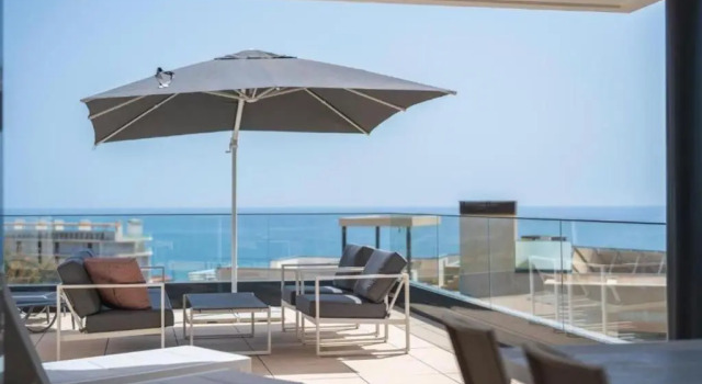 Апартаменты Modern apartment 300 m from Carvajal beach