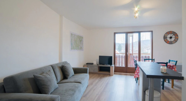 La Bornette - Magnifique T2 Cœur de Village, Book Hotel Hoteller i Rhône-Alps med parkering, Parkering