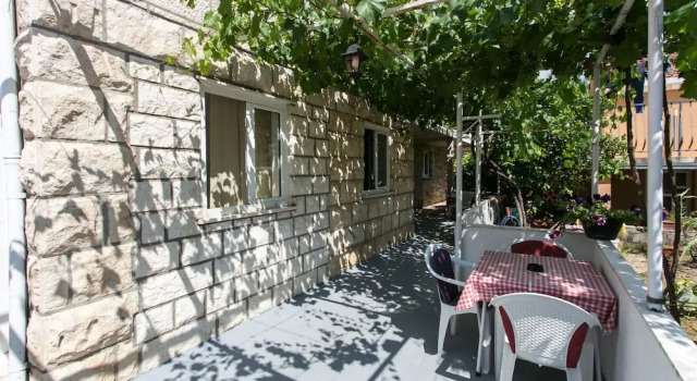 Апартаменты Standard Hrvoje Place Apartments