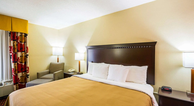 Двухместный номер Standard Quality Inn & Suites Hagerstown