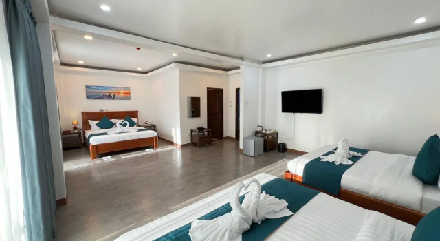 Ocean Star Hotel