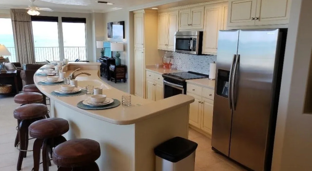 Номер Standard Cozy Condominium with Astonishing View from Spacious Balcony - Unit 0401 by RedAwning