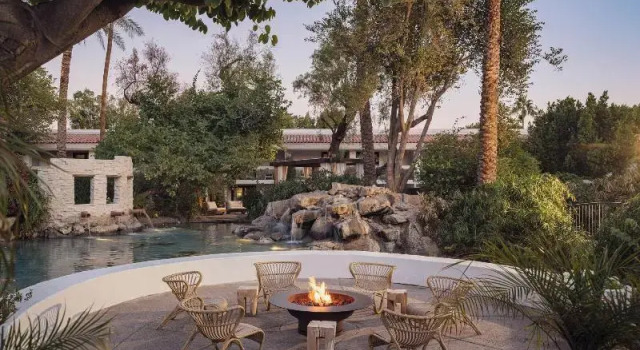 Двухместный номер Standard с балконом и с видом на залив The Scott Resort & Spa