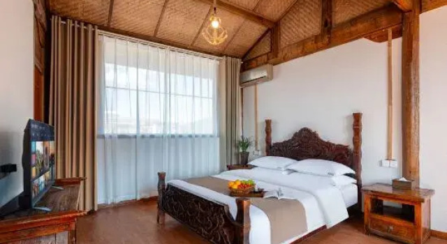 Hike Haven, a Naxi designer Snow Mountain Scenic Homestay, Prenota Hotel Lijiang Yunnan