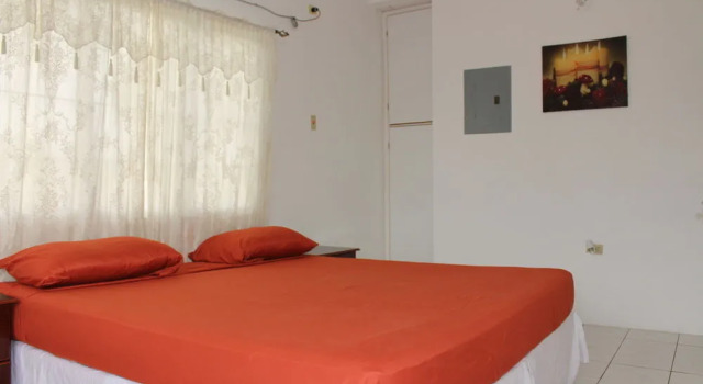 The Cannons of Trinidad and Tobago, W.I. - Arima, Rezervovat Hotel Hotely v Arima s parkováním, Parkování