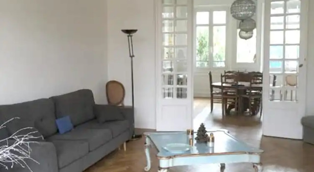 Villa with 4 Bedrooms in Bordeaux, with Private Pool, Enclosed Garden And Wifi, Забронировать Вилла Виллы Бордо, рядом с Центр культуры Бернара Магре, Вилла
