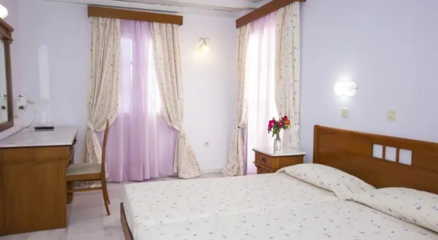 Двухместный номер Standard с балконом Naxos Holidays