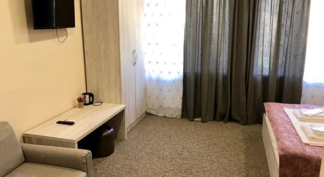 Hotel Leo Palace Tbilisi, Забронировать Отель Чугурети Тбилиси, рядом с Tеатр имени Марджанишвили
