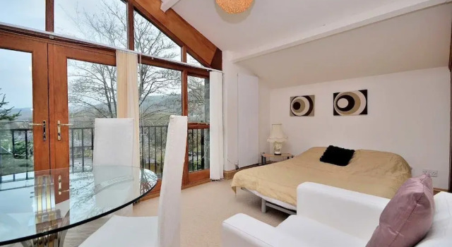Betws Y Coed Holiday Home by Guestz