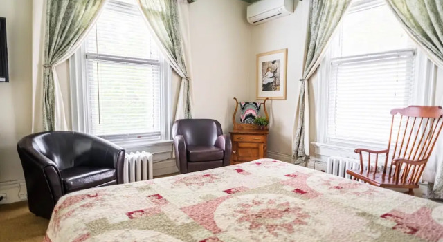 Семейный номер 17 McGees Inn