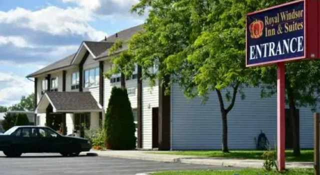 Royal Windsor Inn & Suites, Varaa Hotelli Windsor 