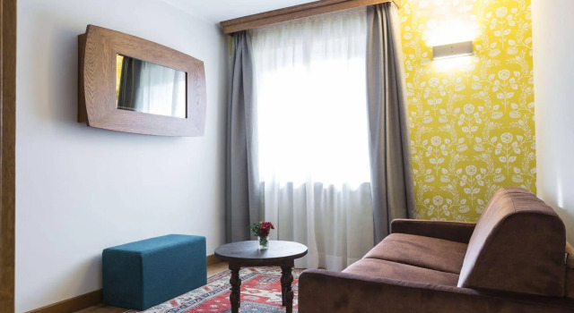 Duca DAosta Hotel, Забронировать Отель Аоста Пила