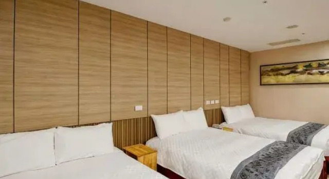 Номер Standard Delton Hotel Love River