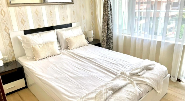 Europe Apartments, Забронировать Апартаменты/квартира Отели Поморие с парковкой, рядом с Аквапарк Поморие, Парковка