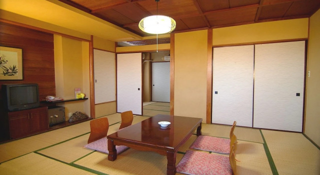 Ito Hotel Ryokufuen, Boek Hotel Hotels in Tokai met parkeren, Parkeren