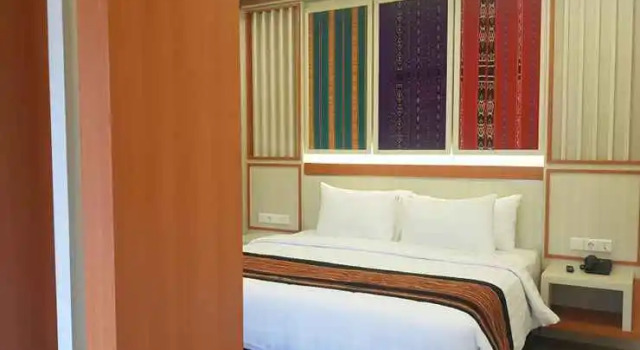 Hotel Simfony Alor, Забронировать Отель Калабахи провинция Восточная Нуса-Тенгара