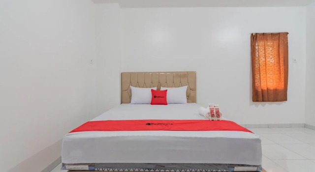 RedDoorz at Vall Guest House Balikpapan, Book Hotel Balikpapan 