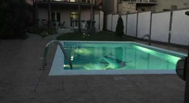 Apartmani Jajinci MSM, Buchen Sie Hotel Jajinci Zentralserbien