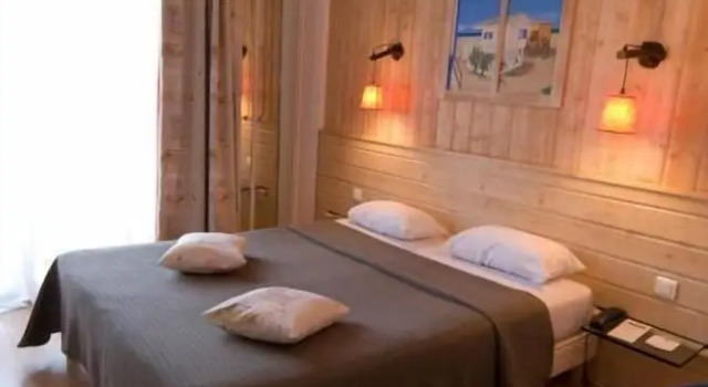 Четырёхместный номер Standard Hotel Le Phoebus Garden & Spa