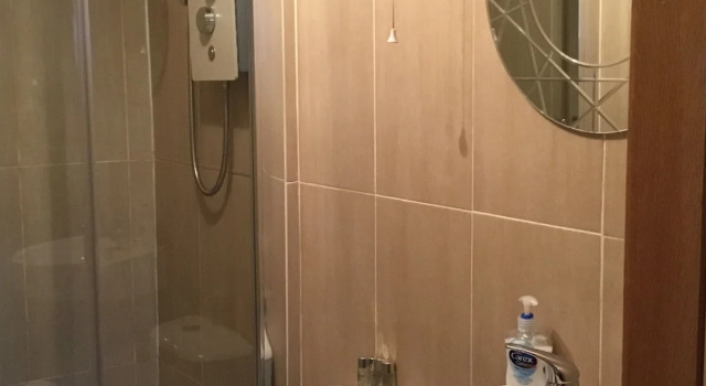 Семейный люкс с видом на озеро Lakeview Guest House