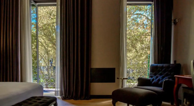 Номер Deluxe с балконом 138 Liberdade Hotel