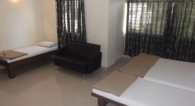 Hotel Rajshree Lodging, Забронировать Отель Отели Насик 3 звезды, 3*