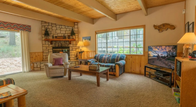 Sledhill Lodge, Забронировать Дом для отпуска Биг-Бэар-Сити San Bernardino Mountains