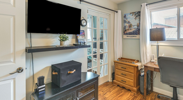 Charming Boutique Home in West End Alexandria!, Buchen Sie Boutique Boutique-Hotels in Virginia, Boutique