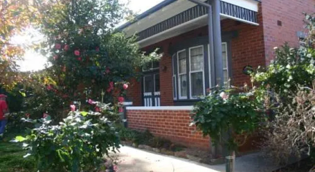 Executive Cottages Albury, Забронировать Дом для отпуска Виллы Олбери, Вилла