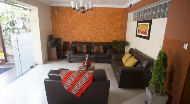 Трёхместный номер Standard Hotel Tinkus Inn