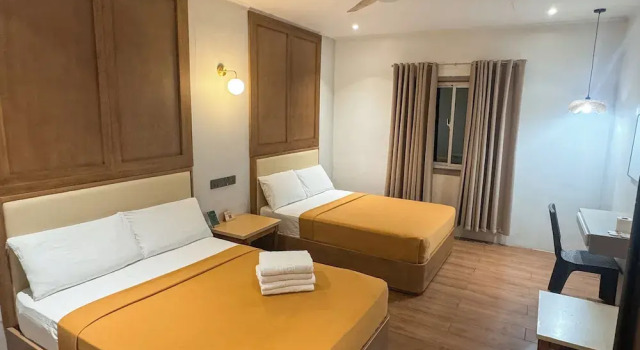 Четырёхместный семейный номер Standard Metro Pines Inn