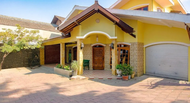OYO 1770 Hotel Mawar Saron 2, Book Hotel Sleman Yogyakarta Province
