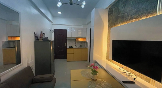 Номер Standard Near Mactan International Airport Condo With Private Entrance and Shared Pool