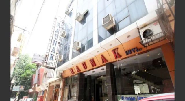 Люкс Raunak International