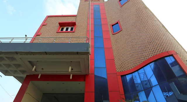 Townhouse OAK Hotel MP Inn, Забронировать Отель Отели штата Махараштры 3 звезды, 3*