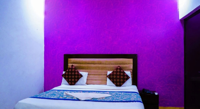 Roomshala 051 Ashok Palace, Забронировать Отель Отели Нью-Дели с завтраком, Завтраки