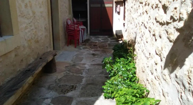 Коттедж с 4 комнатами Las Casas del Duraton