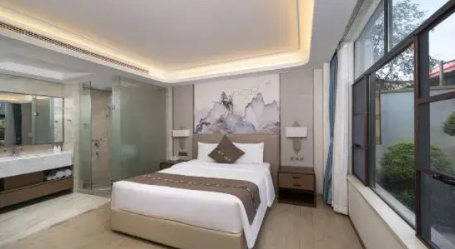 Люкс Funchun No.10 Hotel Xiangyang